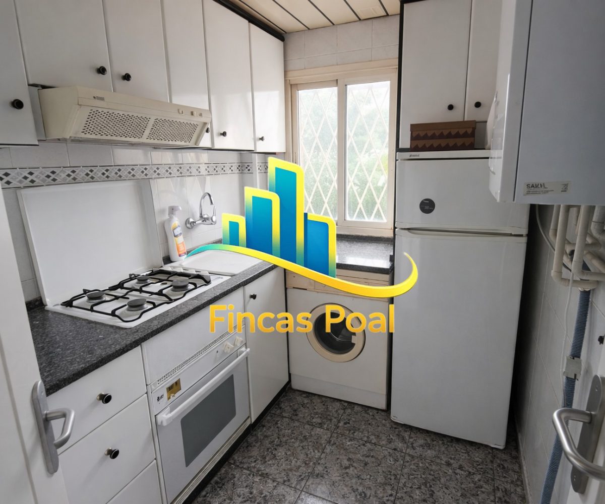 cocina completa en piso de el poal castelldefels