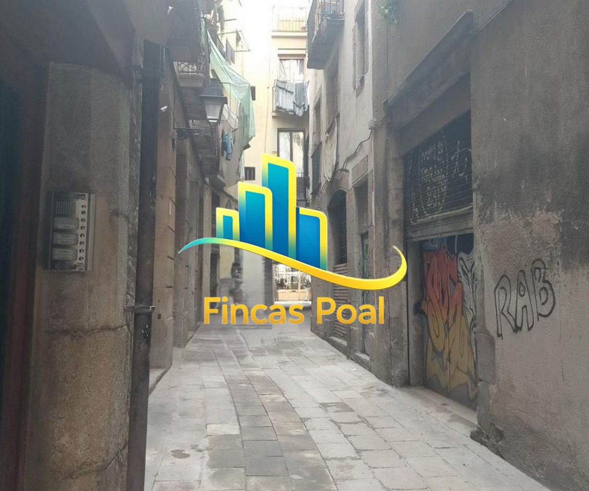 Obra parada residencial en Barcelona | Edificio para inversores