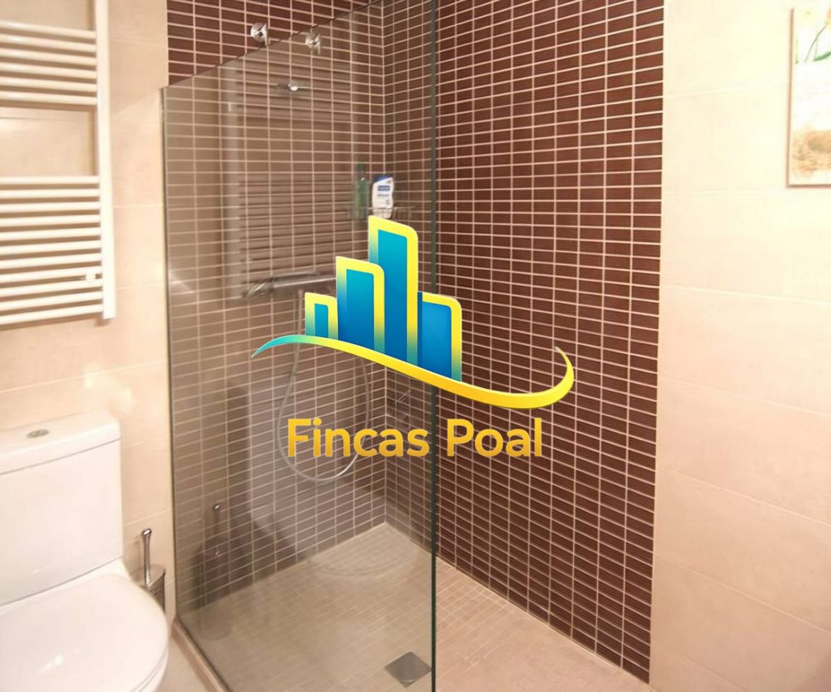 Lavadero independiente en piso en venta en Castelldefels Baixador