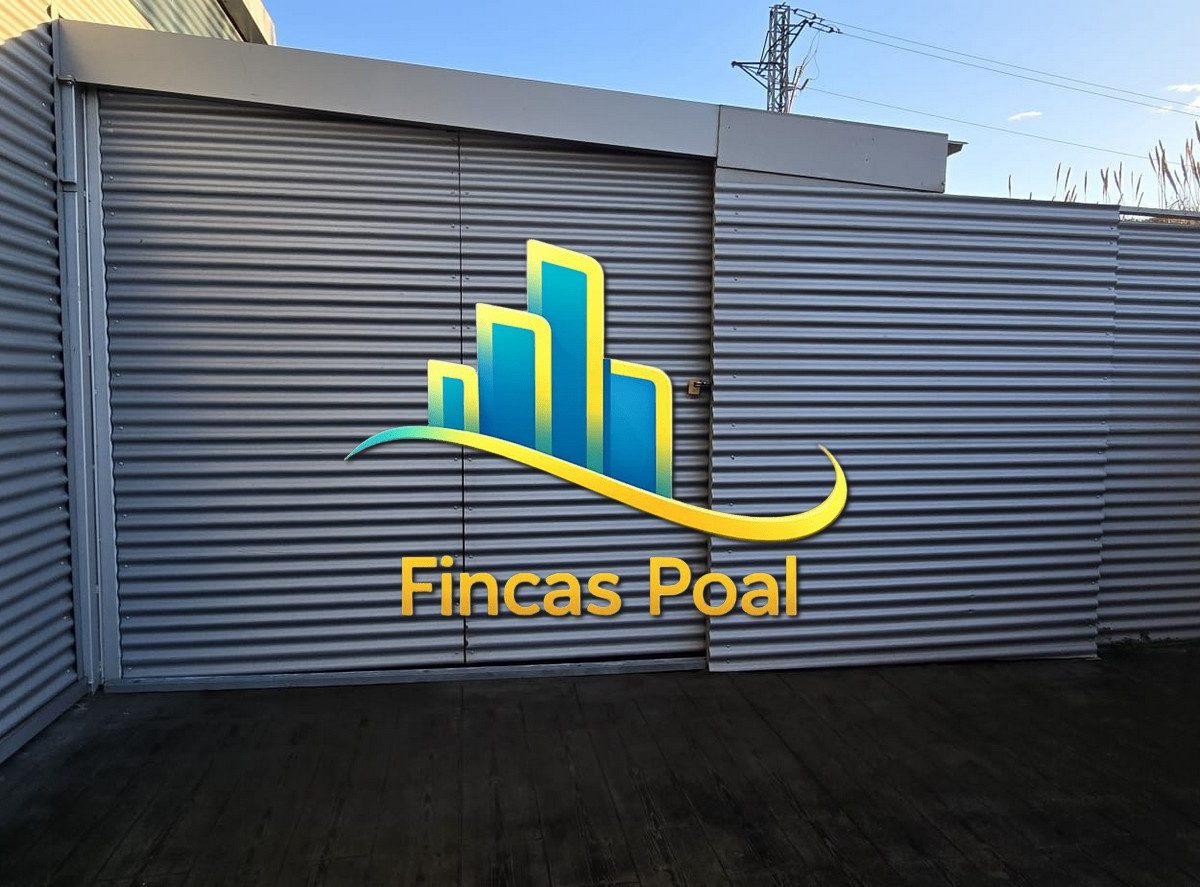 Acceso a nave industrial en Rubí